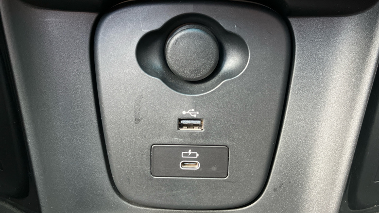 MINI Hatchback 135kW Cooper S Level 3 33kWh 3dr Auto Electric Hatchback